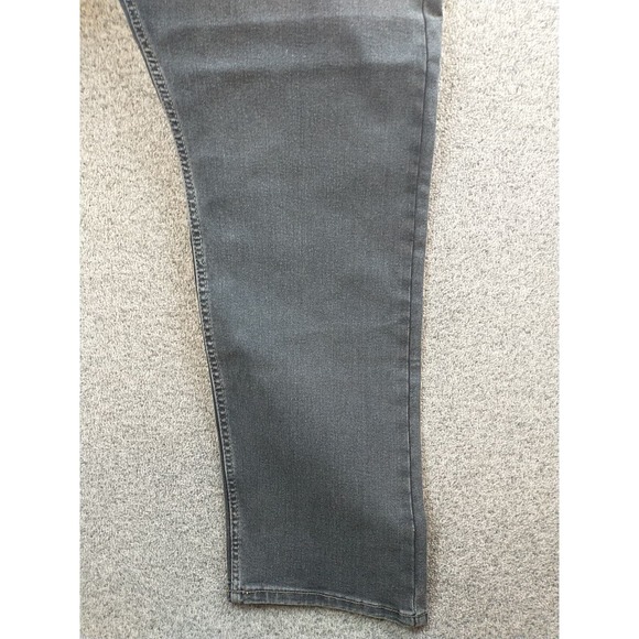 Wrangler Authentics Relaxed Fit Black‎ Denim Jeans Mens Size 40 x 32 - Picture 7 of 16